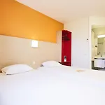 Szálloda Roissy Saint-Witz