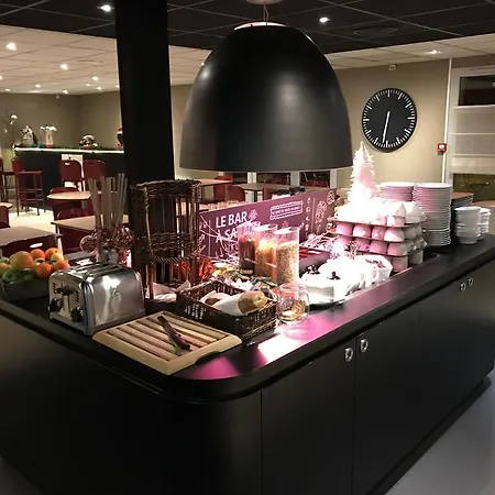 Witz Roissy 3* סן-ויץ