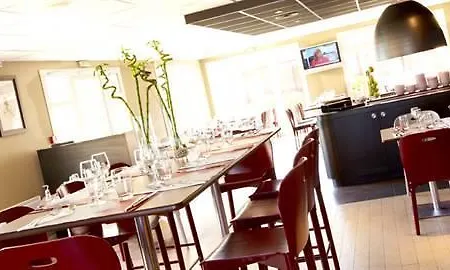 Roissy - Witz Ex-campanile Roissy - Witz 3* Saint-Witz