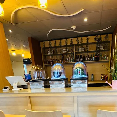 Roissy Hotell 3*