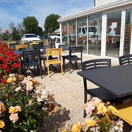 Roissy Hotel