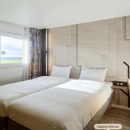 Roissy Hotell 3*
