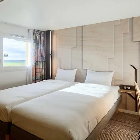 Roissy Hotel