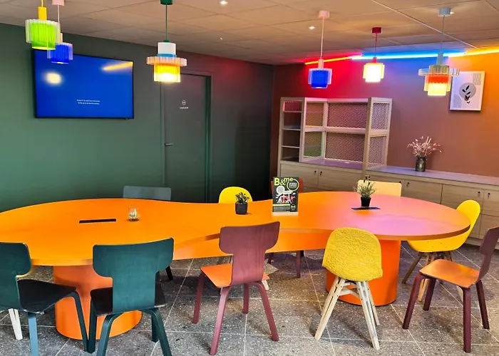 Hotel Roissy 3*