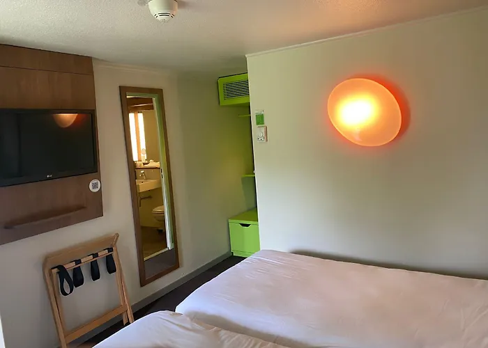 Roissy 3* Saint-Witz